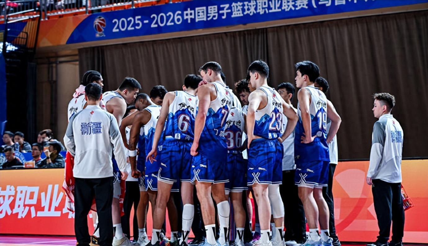 皇冠新体育-四连败！CBA豪门彻底无缘季后赛，重金引进的球员个个受伤